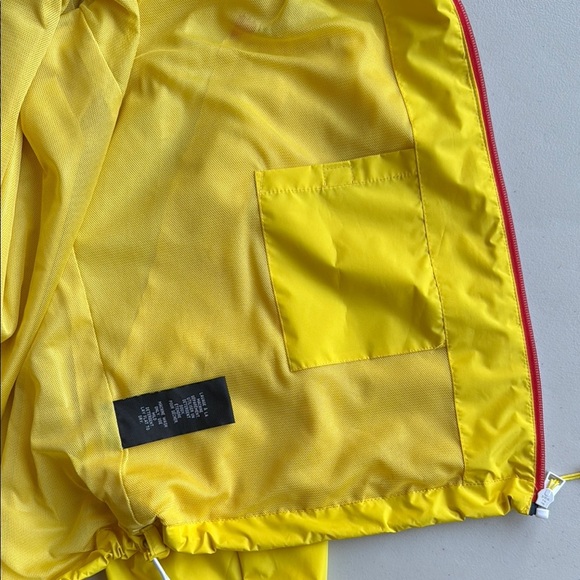 Saki Sport Sunshine Yellow Water-Resistant Jacket Hood Lightweight Fabric - Picture 10 of 15